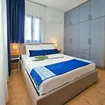 Stylish 1br Apt, Pool Views, Private Patio, 1min Walk To Gym 아파트 *
