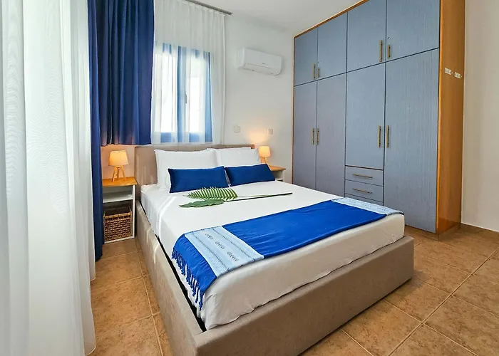 Stylish 1br Apt, Pool Views, Private Patio, 1min Walk To Gym アパート *